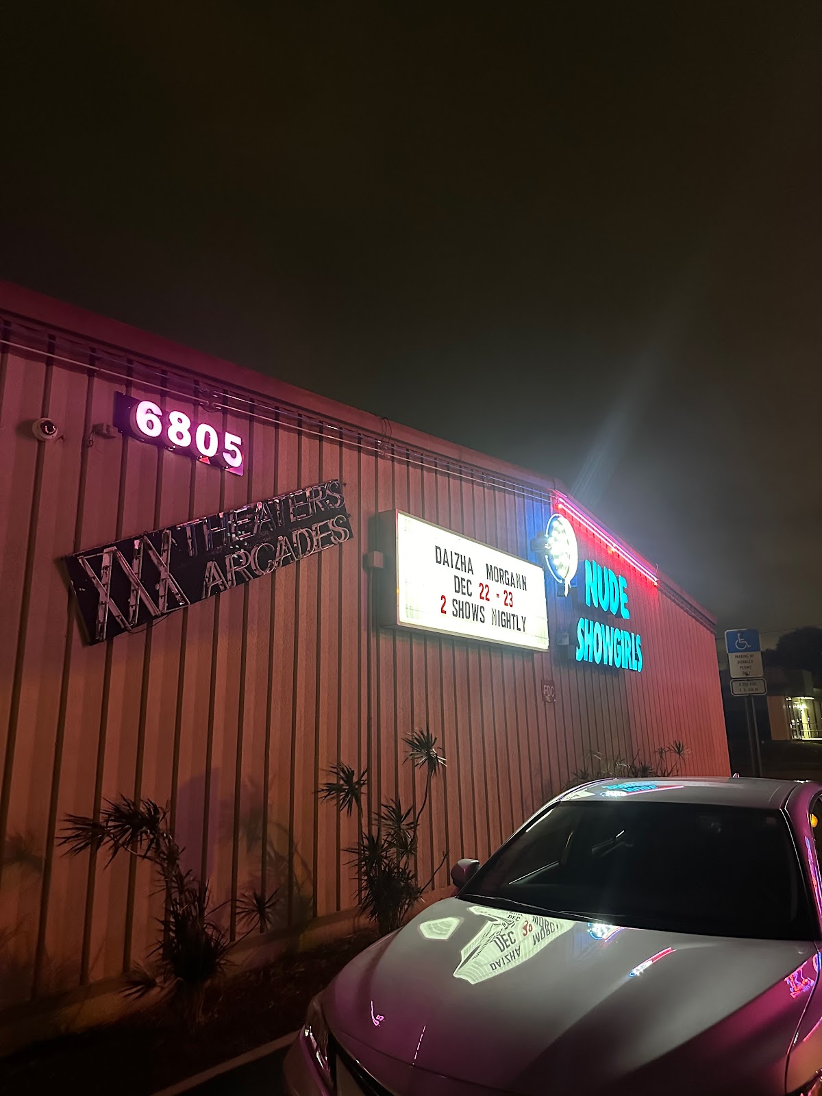 Teen girls in Tampa