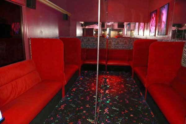 Curves Cabaret - Nightclub in Tucson, United States