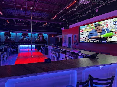 Luckys Cabaret - Nightclub in Vernon, United States