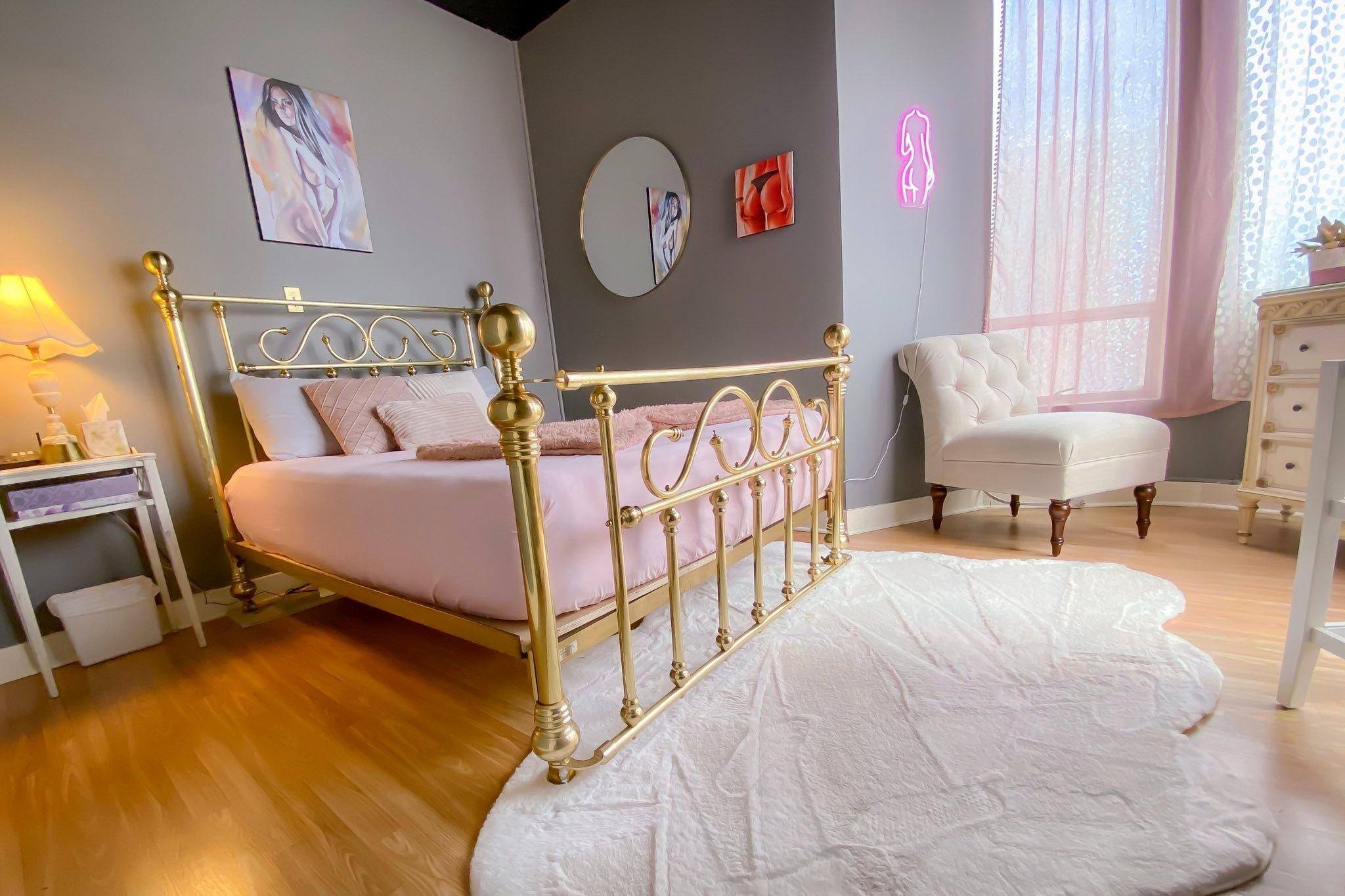 Vogue Collective - Escort Agency in , United States