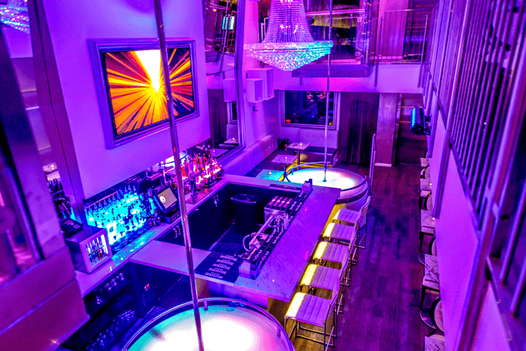 Cloakroom Gentlemen's Club - Nightclub in Washington, United States