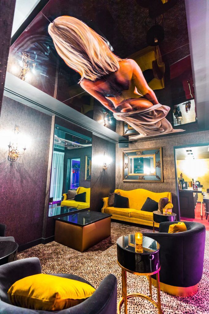 Cloakroom Gentlemen's Club - Nightclub in Washington, United States