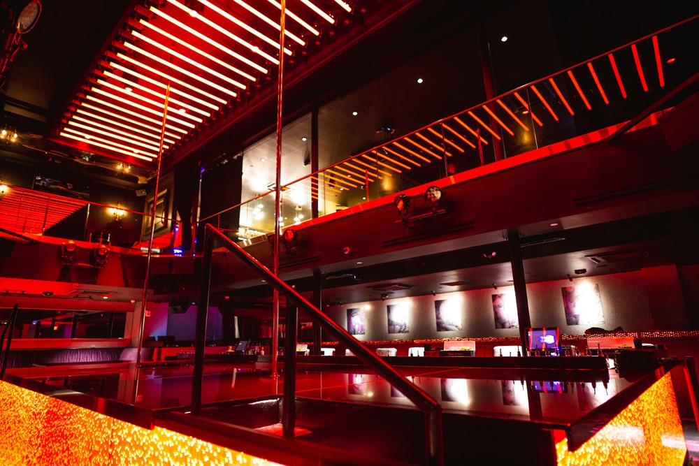 Cloakroom Gentlemen's Club - Nightclub in Washington, United States