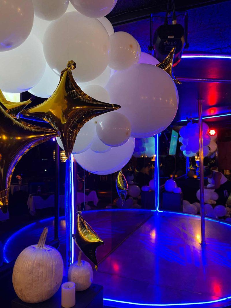 The Camelot Showbar Strip Club - Nightclub in Washington, United States