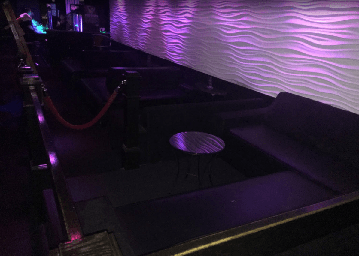 Flirt's Gentlemens Club - Nightclub in Waterloo, United States
