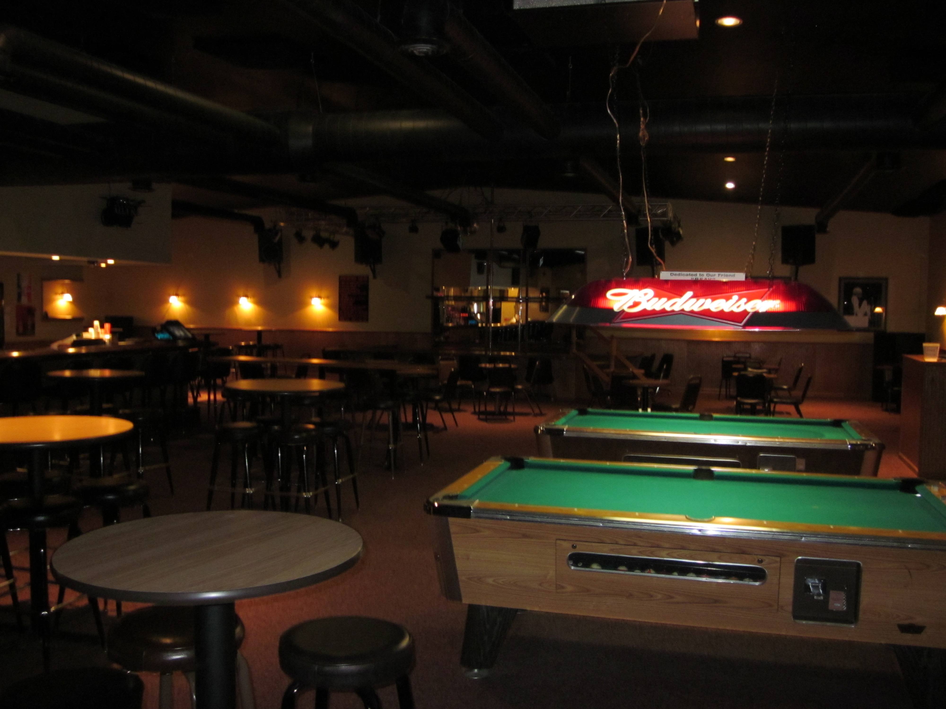 SouthFork Lounge - Nightclub in Watertown, United States