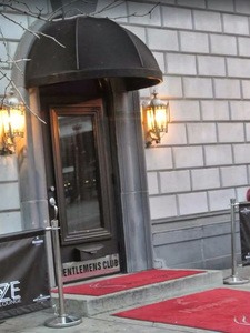 The Squeeze Lounge - Nightclub in Weehawken, United States
