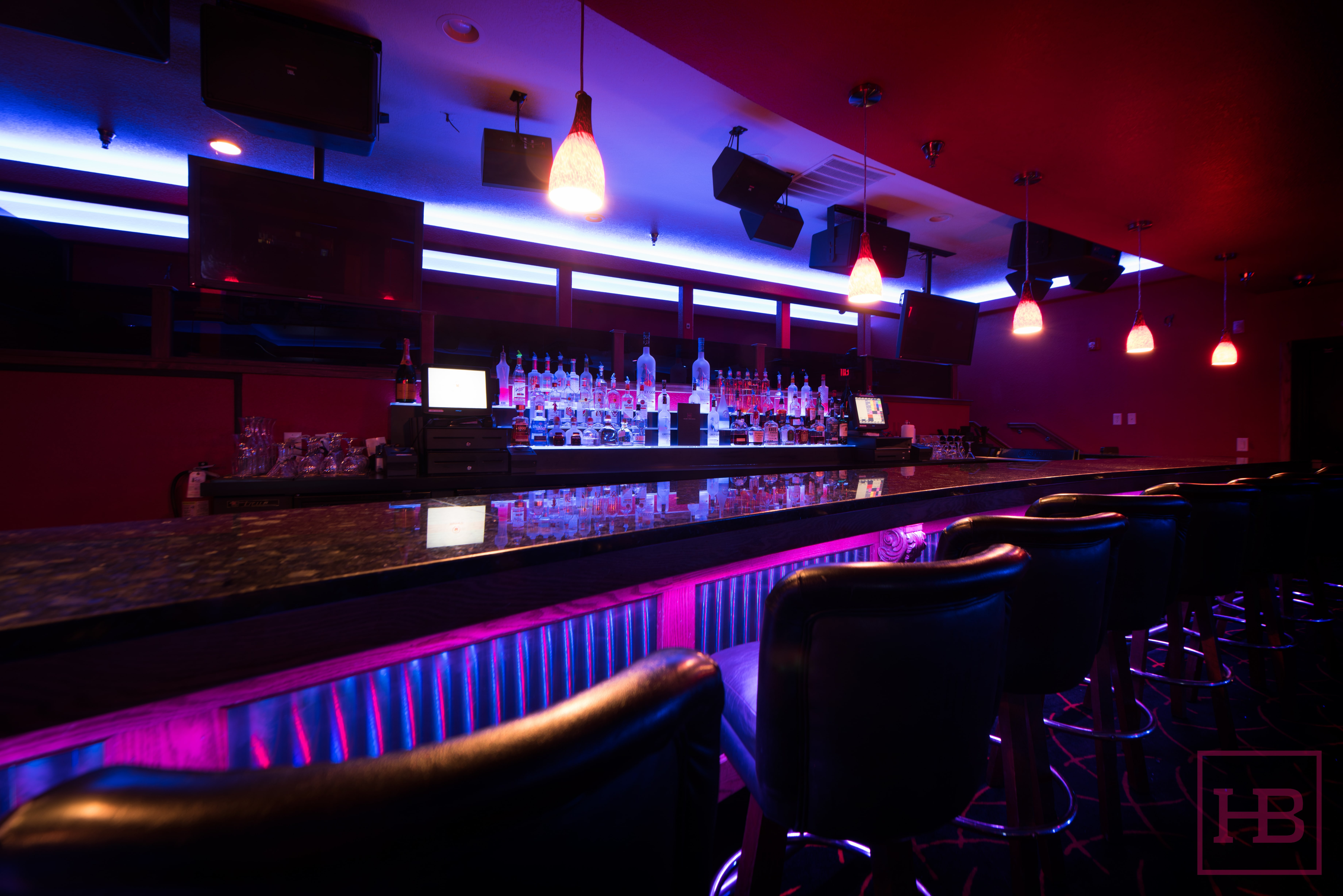 Heart Breakers - Nightclub in West Allis, United States