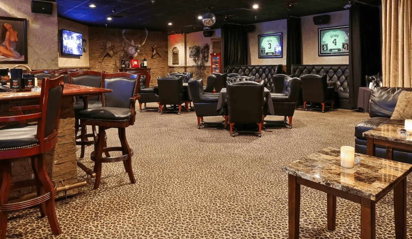 Monroe's of Palm Beach - Nightclub in West Palm Beach, United States