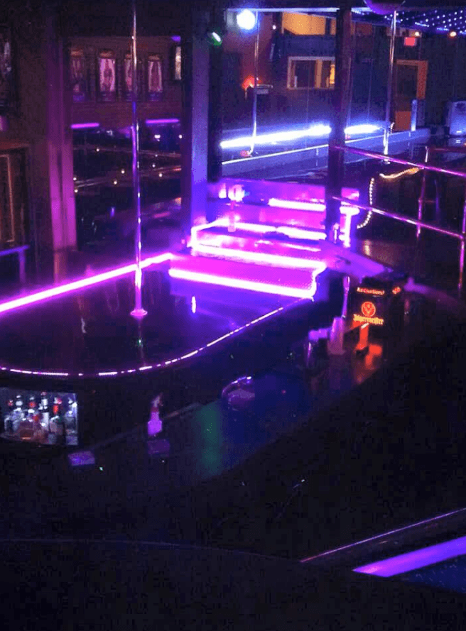 Club Tattletales - Nightclub in White Haven, United States